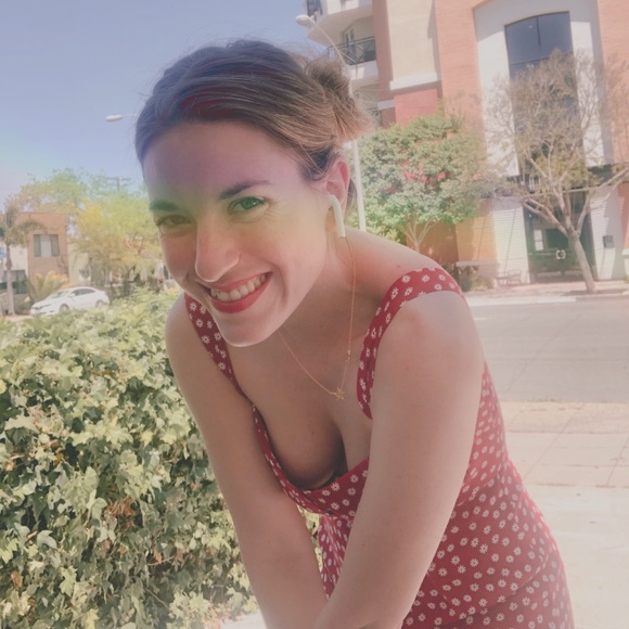 Meet your Posher, Brianne - Picture 6 of 8